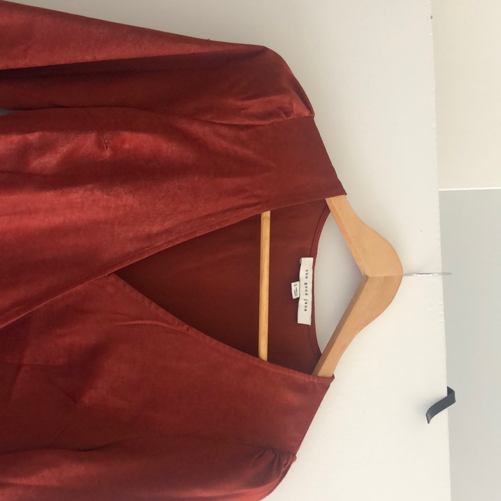 Incredibly Soft, Brand New Rust Colored Blouse - image 4